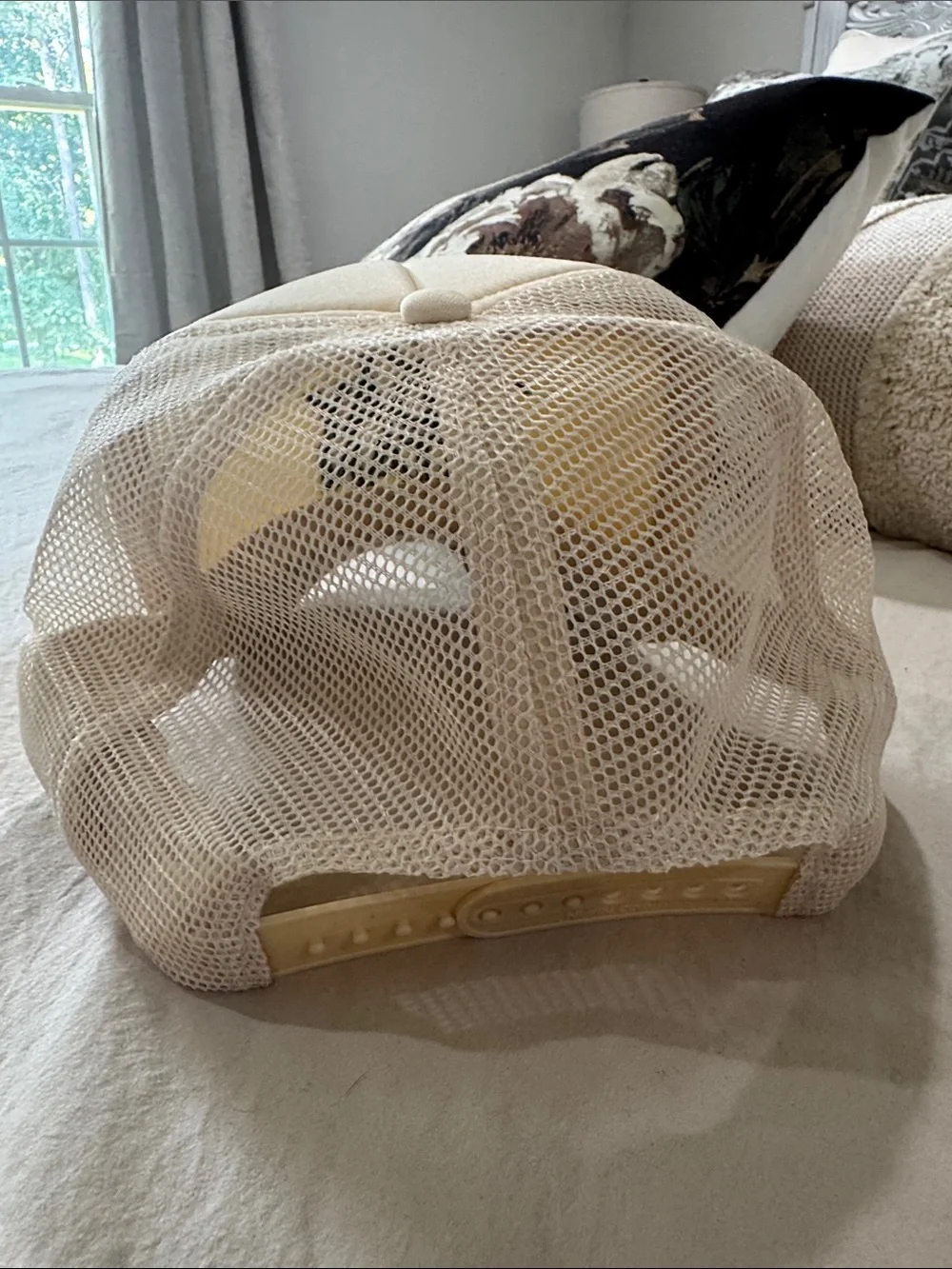 nissin cream trucker